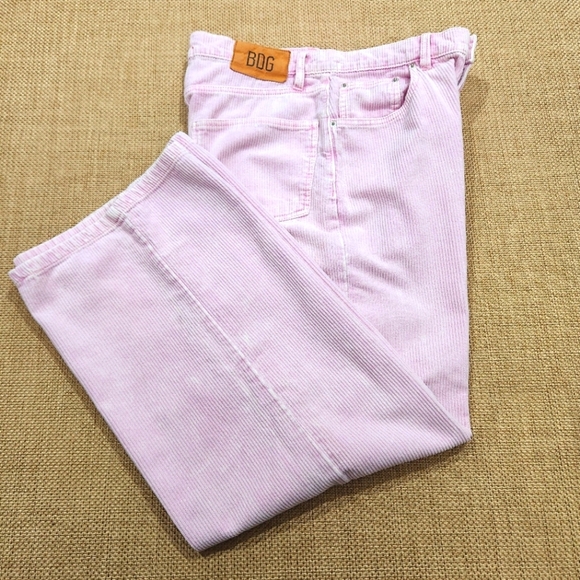 BDG Pants - Urban Outfitters‎ BDG High & Wide Corduroy Pants Pink Women’s Size 29